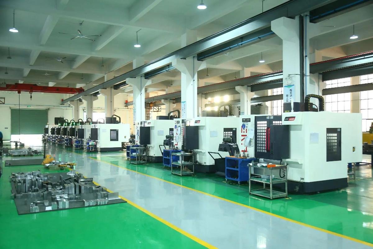 CNC machining services workshop
